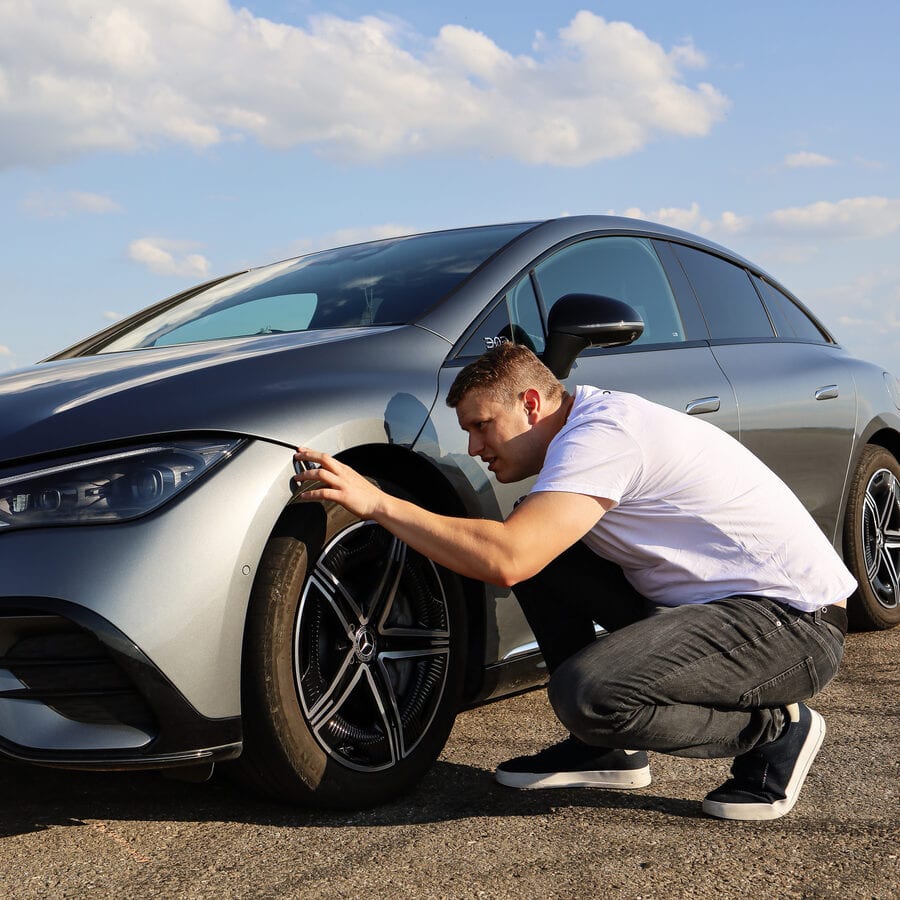 Kontrola skrytých vad elektromobilu před koupí